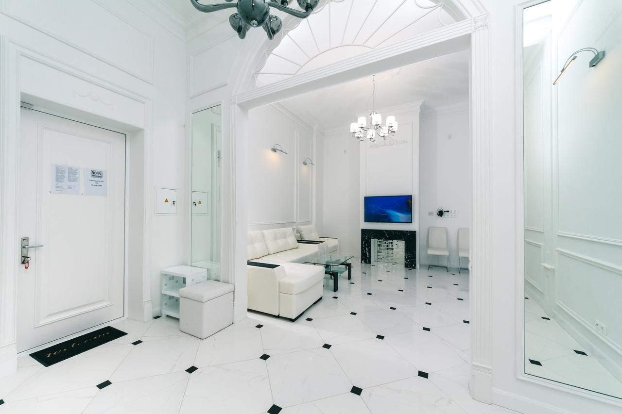 Апартаменты VIP apartment near Kreschatyk, 31а Pushkinska Street Киев-7
