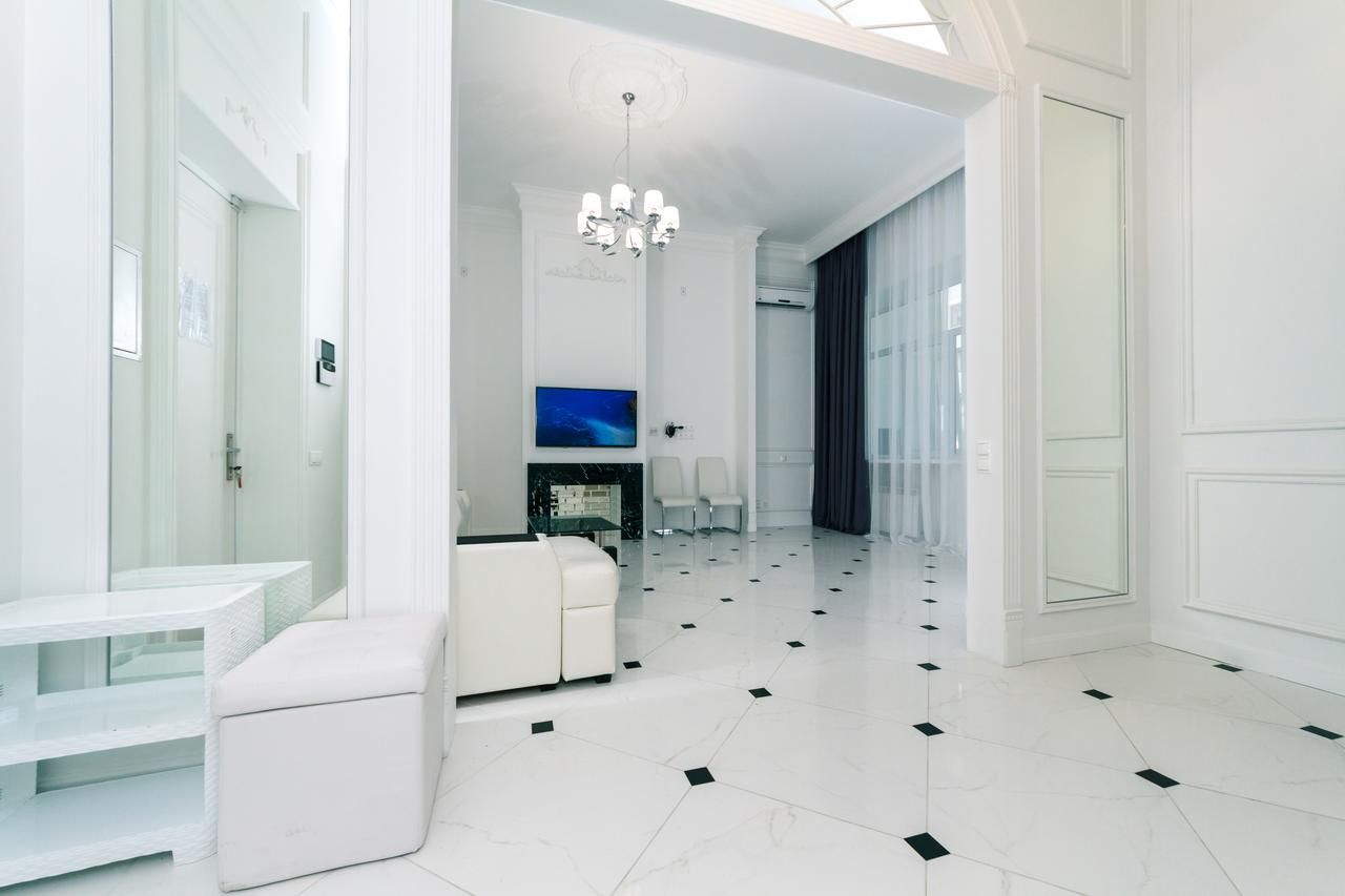 Апартаменты VIP apartment near Kreschatyk, 31а Pushkinska Street Киев-8