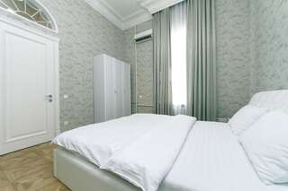 Апартаменты VIP apartment near Kreschatyk, 31а Pushkinska Street Киев Апартаменты-66