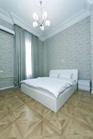 Апартаменты VIP apartment near Kreschatyk, 31а Pushkinska Street Киев Апартаменты-67