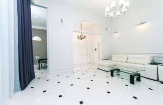 Апартаменты VIP apartment near Kreschatyk, 31а Pushkinska Street Киев Апартаменты-7