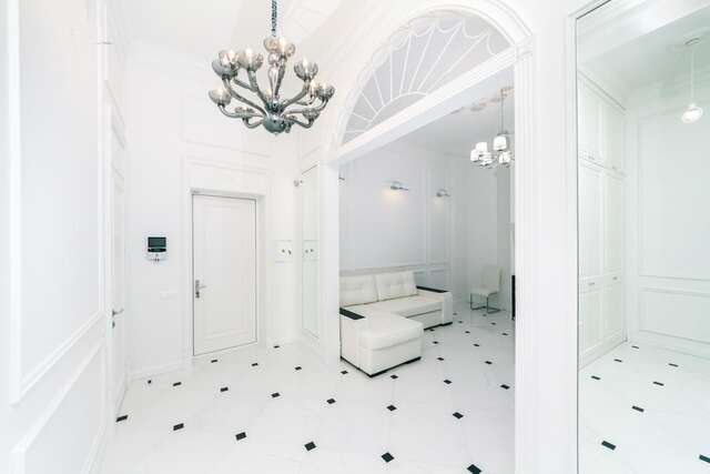 Апартаменты VIP apartment near Kreschatyk, 31а Pushkinska Street Киев-13