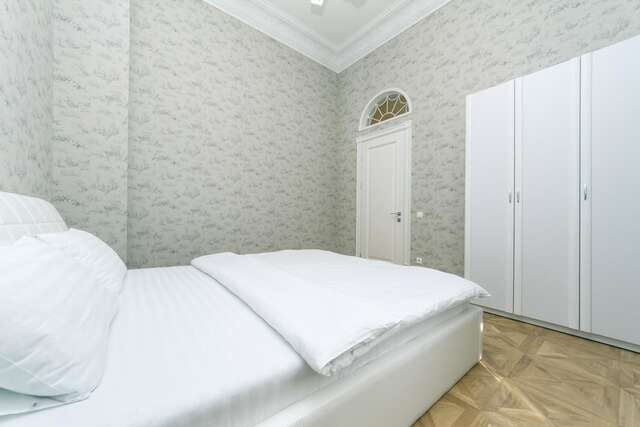Апартаменты VIP apartment near Kreschatyk, 31а Pushkinska Street Киев-31